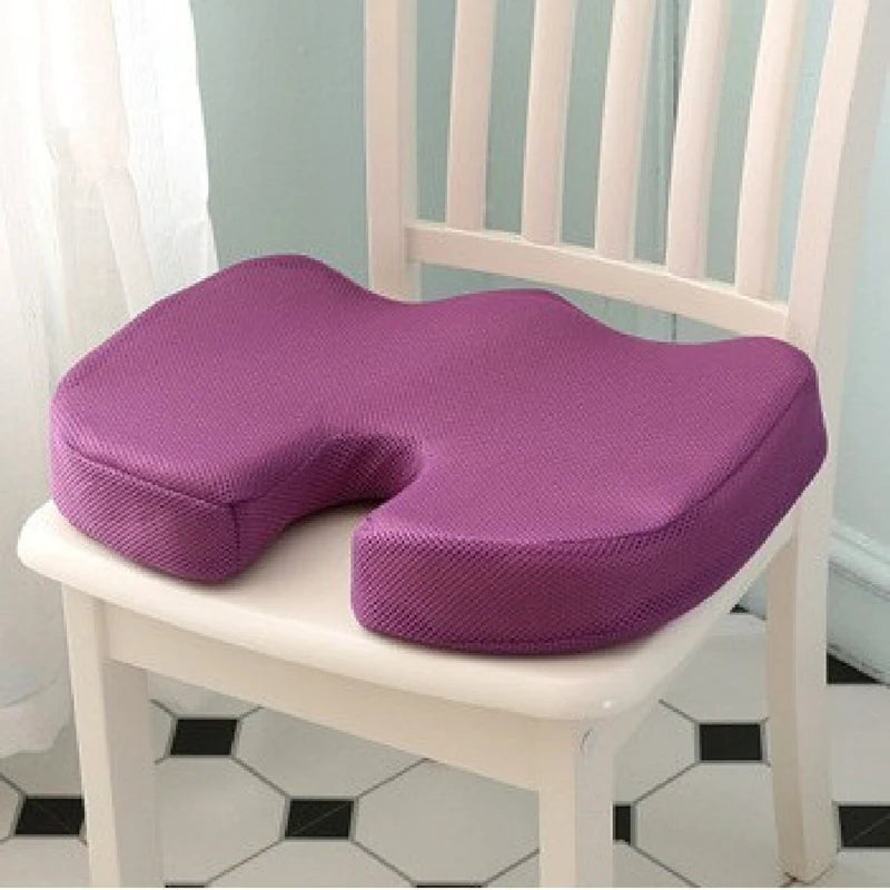 Ergonomisches Memory-Foam Steißbein-Sitzkissen – Komfortable Sitzauflage für Büro & Auto